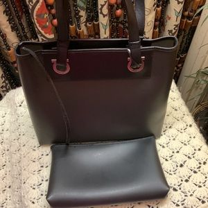 Vintage Ferragamo black bag retro style